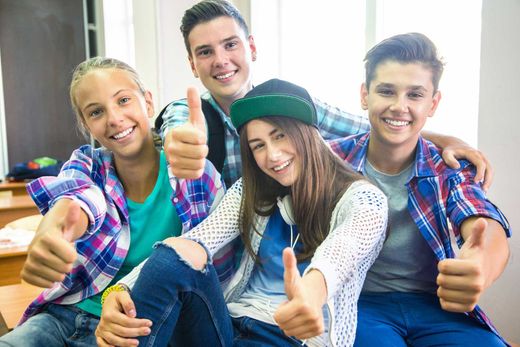 Schüler glücklich